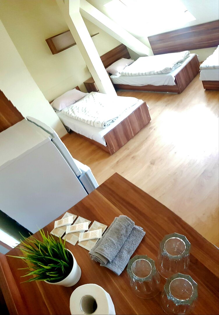 Hostel Rentumi Jednoosobowy pokój w Świnoujściu, 2 os pokój z łazienką Świnoujście, 2 os pokój Świnoujście, Trzyosobowy pokój w Świnoujściu, Trzyosobowy pokój z łazienką w Świnoujściu
